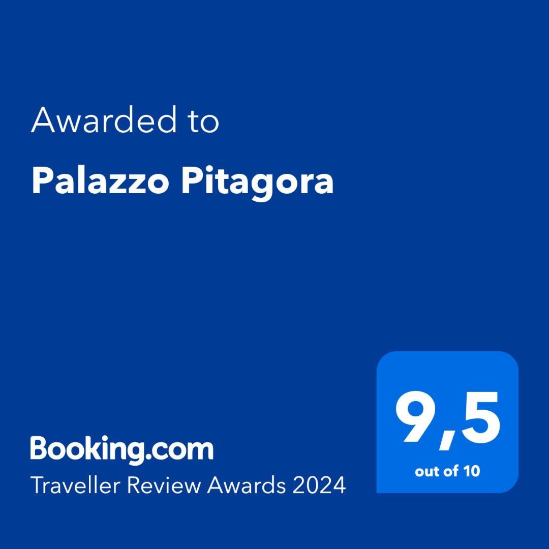 ホテル Palazzo Pitagora タラント エクステリア 写真